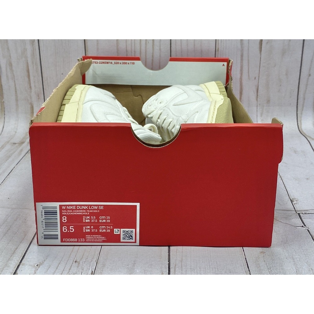 Nike Womens Dunk Low SE The Future Is Equal Size 8 FD0868‎ 133 - Picture 8 of 8
